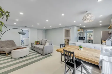 308 Due East Street New Smyrna Beach FL 32169