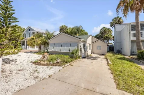 308 Due East Street New Smyrna Beach FL 32169