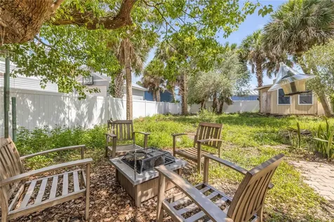 308 Due East Street New Smyrna Beach FL 32169