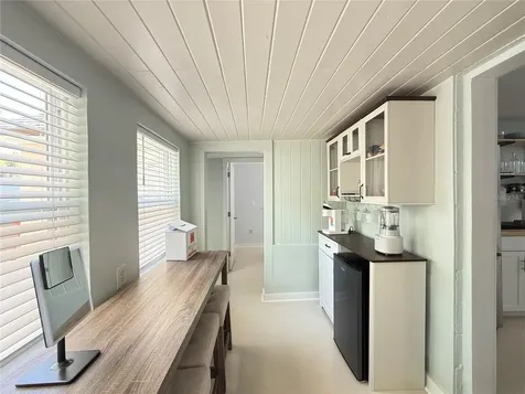 308 Due East Street New Smyrna Beach FL 32169