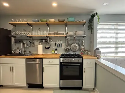 308 Due East Street New Smyrna Beach FL 32169