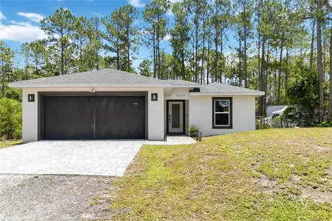 1639 11th Avenue Deland FL 32724