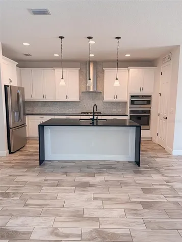 5723 Silver Sun Drive Apollo Beach FL 33572