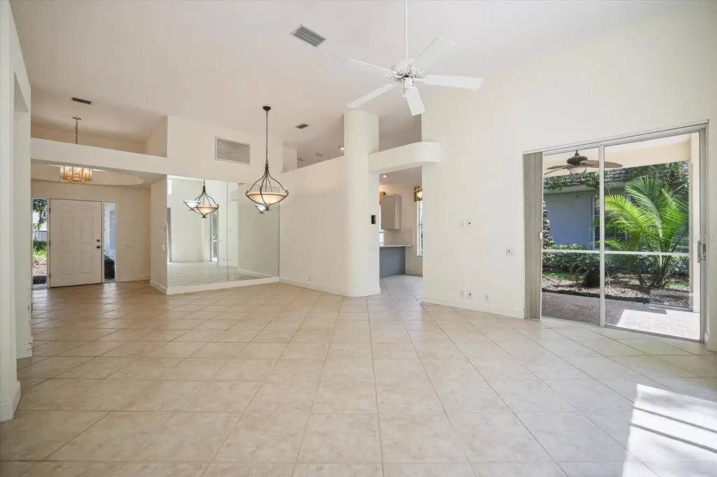 7159 Victoria Circle University Park FL 34201