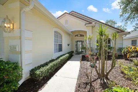7159 Victoria Circle University Park FL 34201