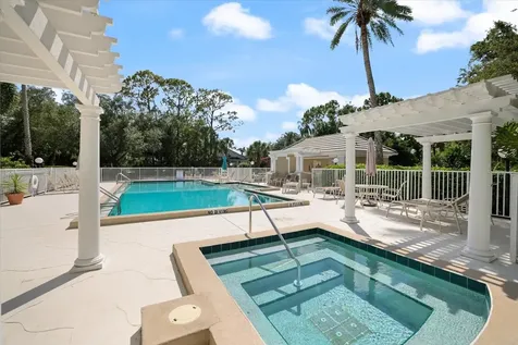 7159 Victoria Circle University Park FL 34201