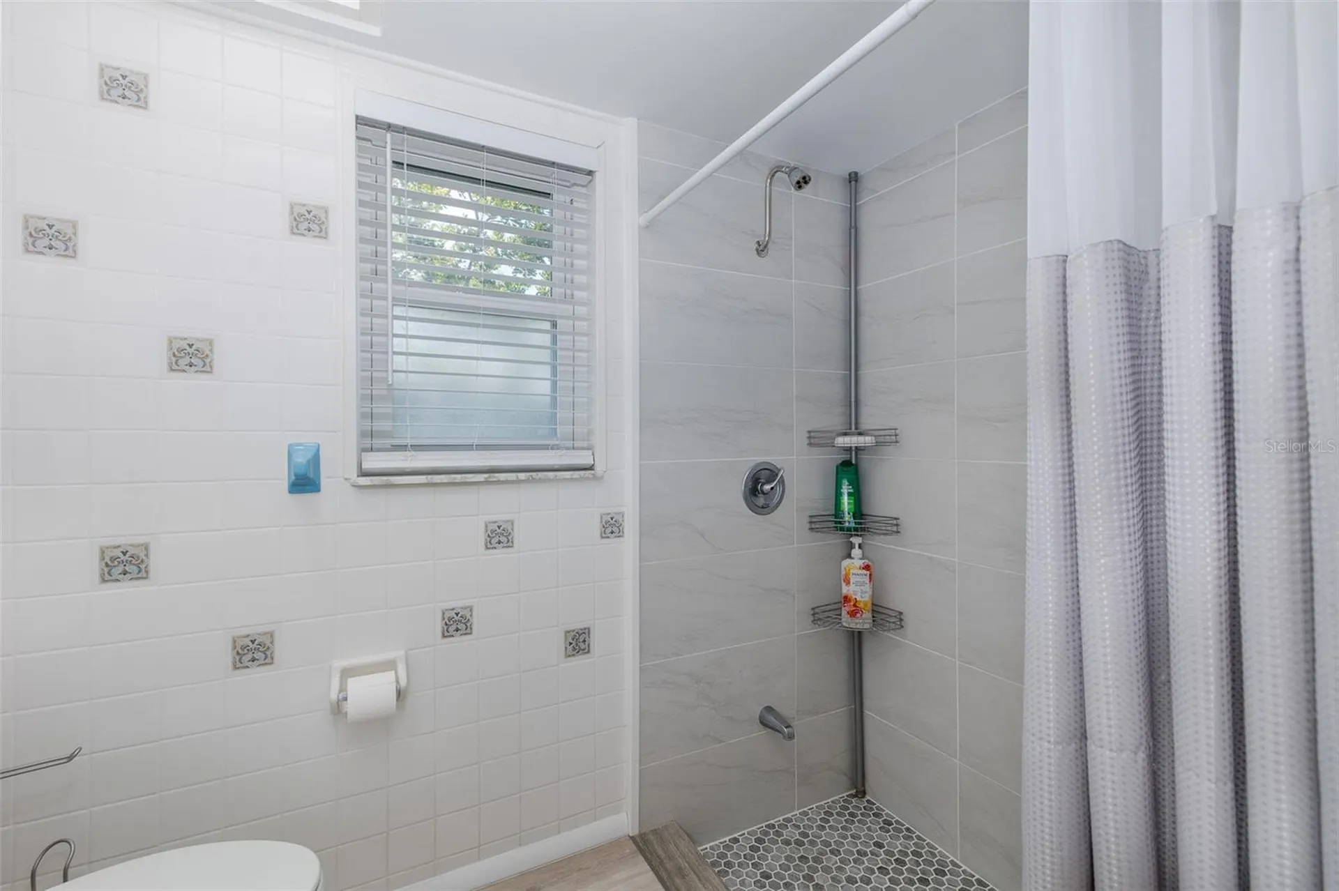 8120 Canterbury Circle Seminole FL 33777