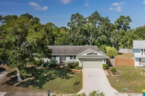 8120 Canterbury Circle Seminole FL 33777