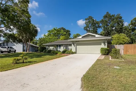 8120 Canterbury Circle Seminole FL 33777