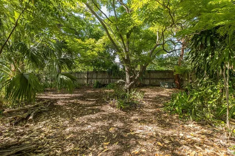 8120 Canterbury Circle Seminole FL 33777