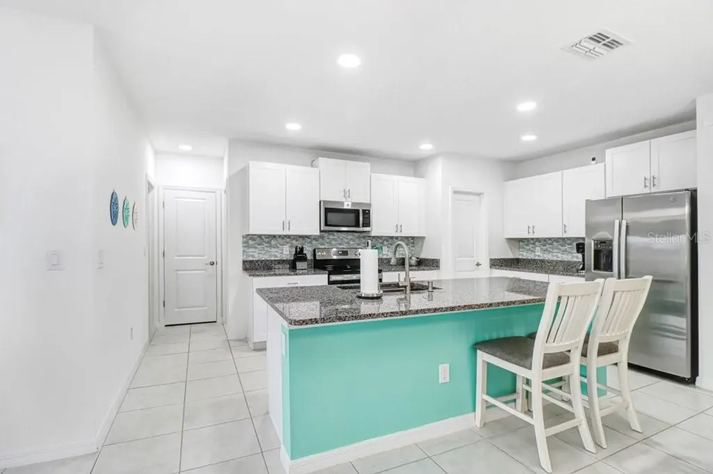 11099 Radiant Shore Loop San Antonio FL 33576