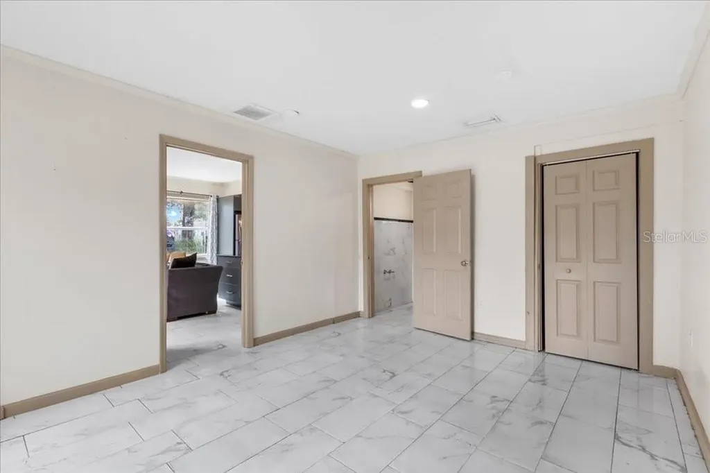 517 Oak Street Auburndale FL 33823