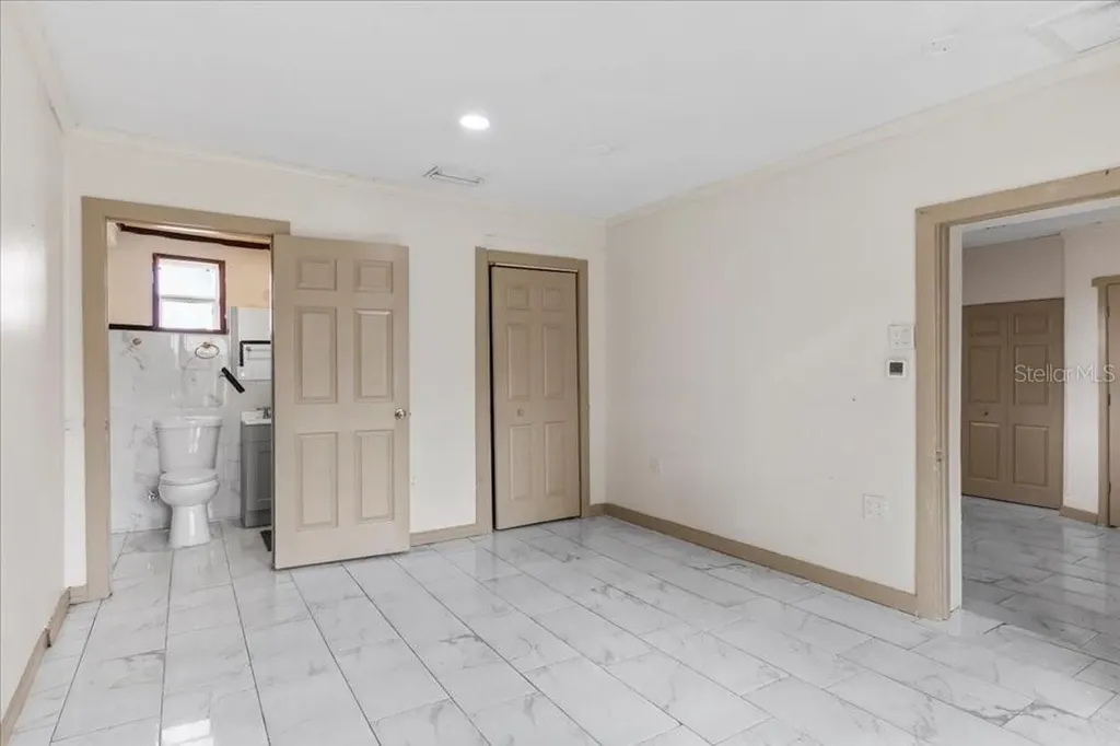517 Oak Street Auburndale FL 33823