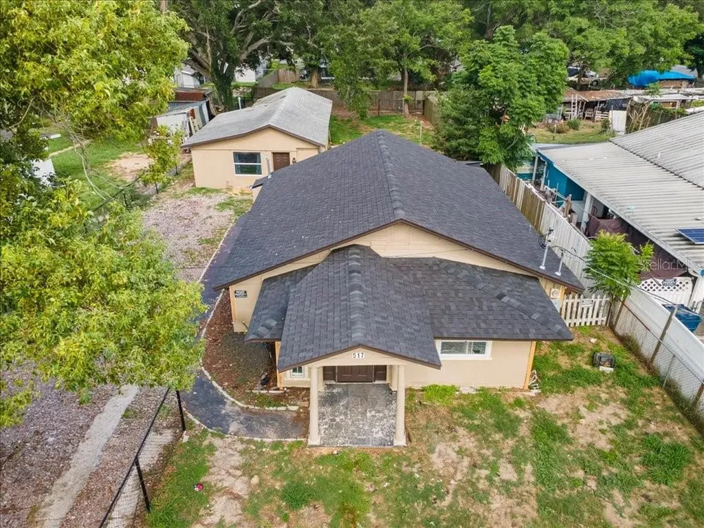 517 Oak Street Auburndale FL 33823
