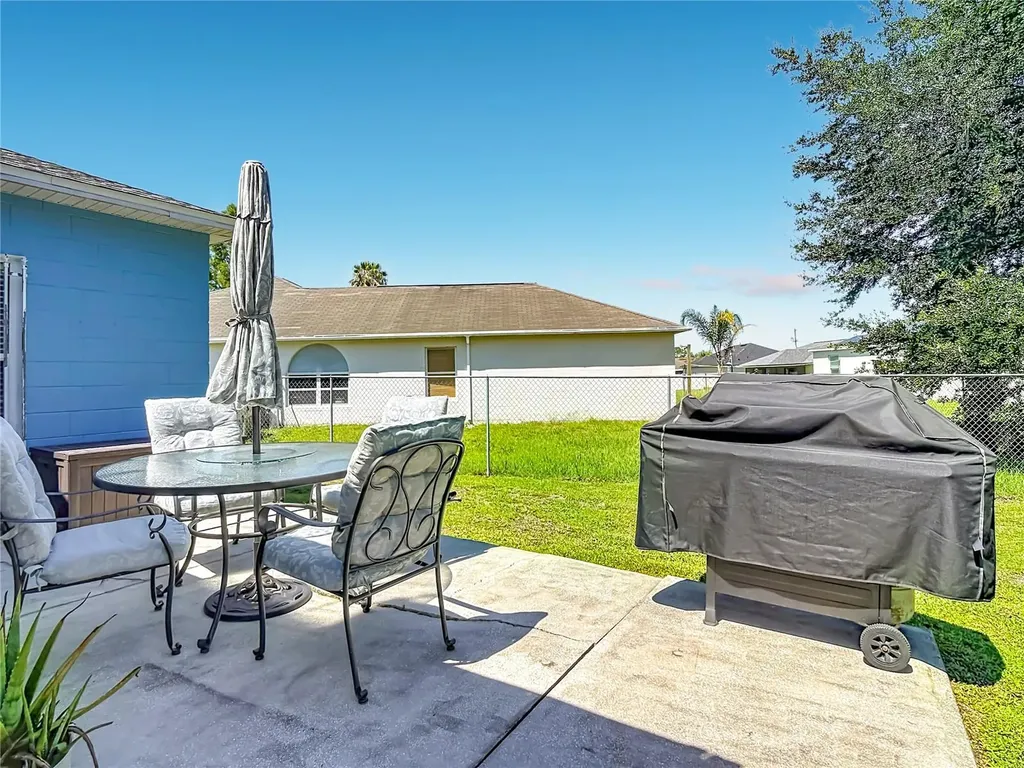 1124 Dartford Drive Kissimmee FL 34758