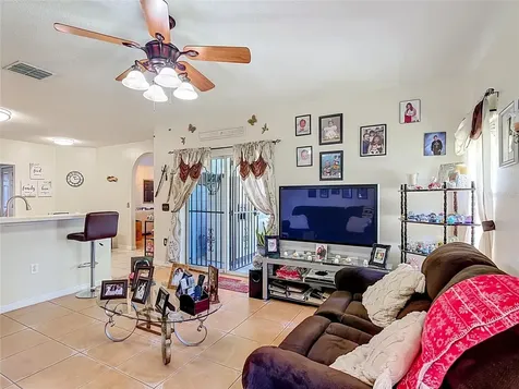 1124 Dartford Drive Kissimmee FL 34758