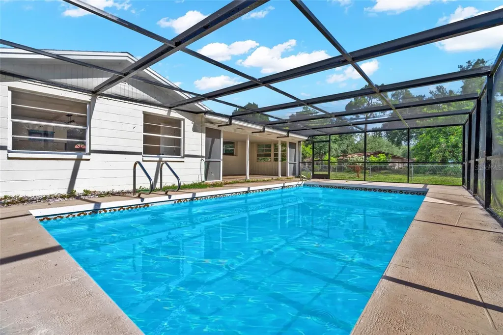 4603 Atlantic Avenue Sarasota FL 34233
