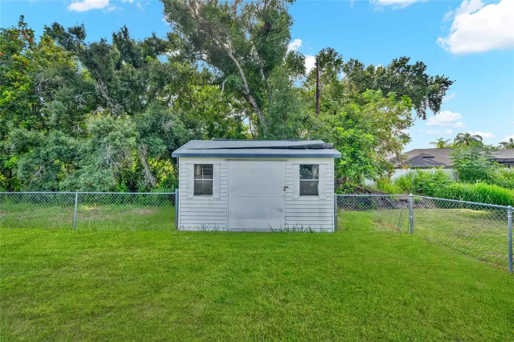 4603 Atlantic Avenue Sarasota FL 34233