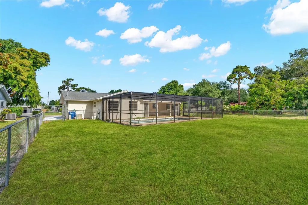 4603 Atlantic Avenue Sarasota FL 34233