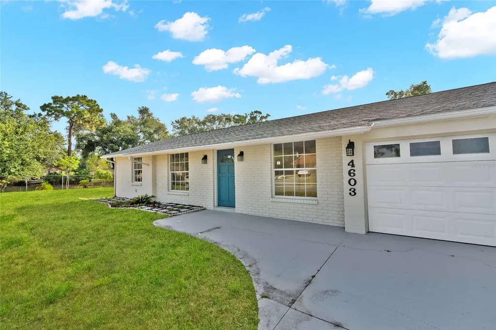 4603 Atlantic Avenue Sarasota FL 34233