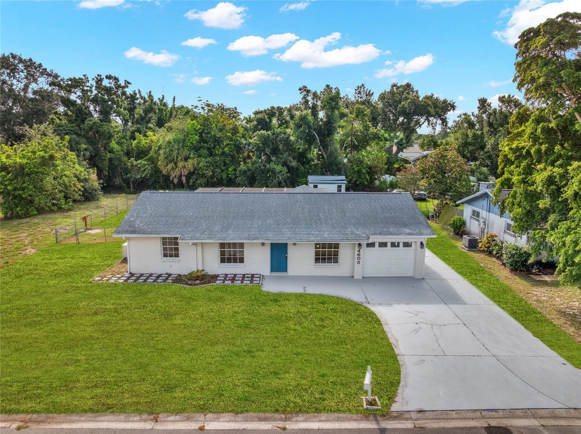 4603 Atlantic Avenue Sarasota FL 34233