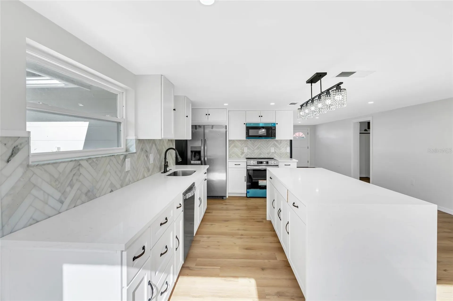 4603 Atlantic Avenue Sarasota FL 34233