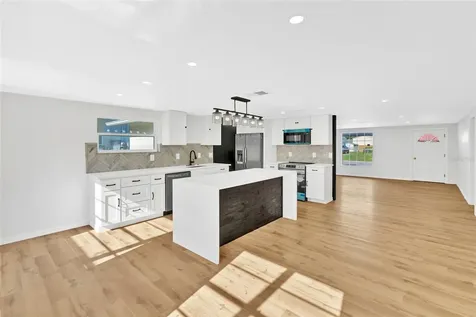4603 Atlantic Avenue Sarasota FL 34233