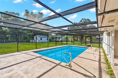 4603 Atlantic Avenue Sarasota FL 34233