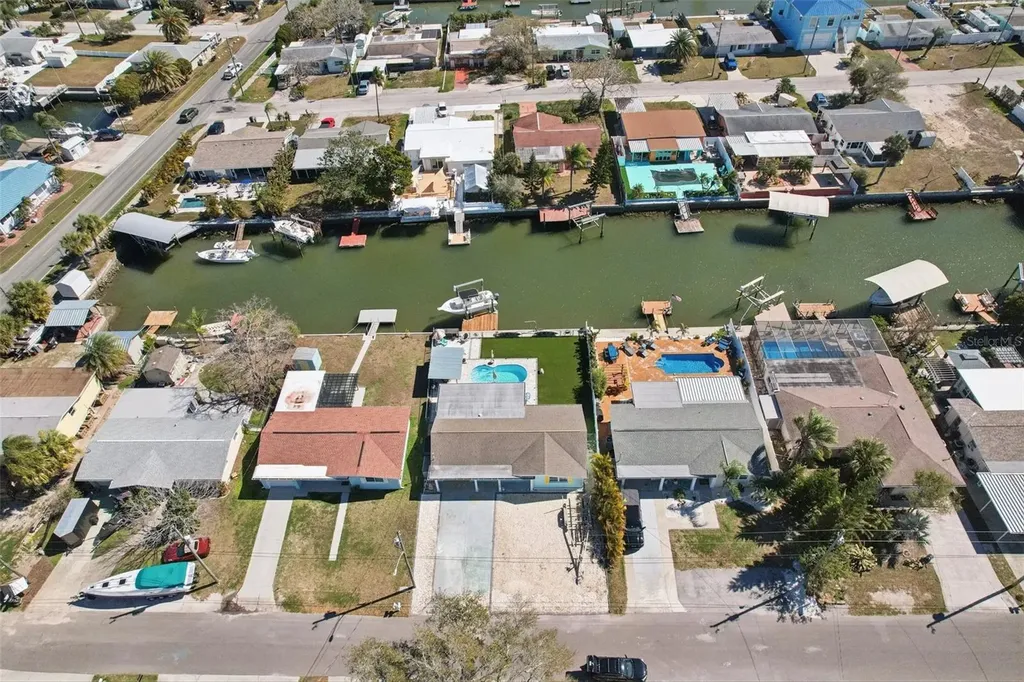 13700 Leslie Drive Hudson FL 34667