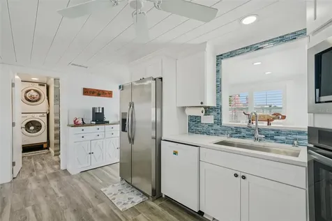 13700 Leslie Drive Hudson FL 34667
