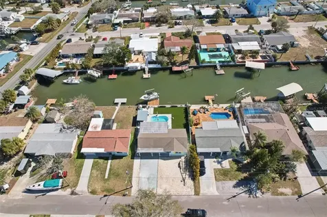 13700 Leslie Drive Hudson FL 34667