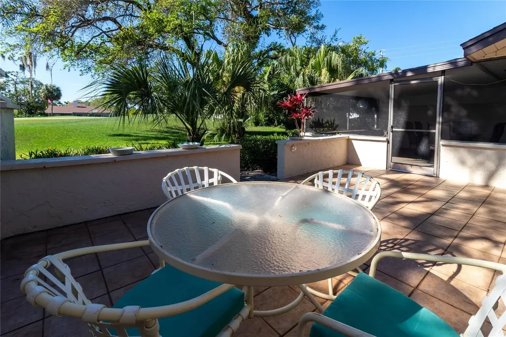 4660 La Jolla Drive Bradenton FL 34210