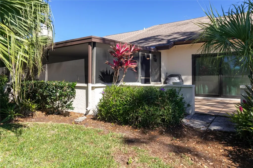 4660 La Jolla Drive Bradenton FL 34210