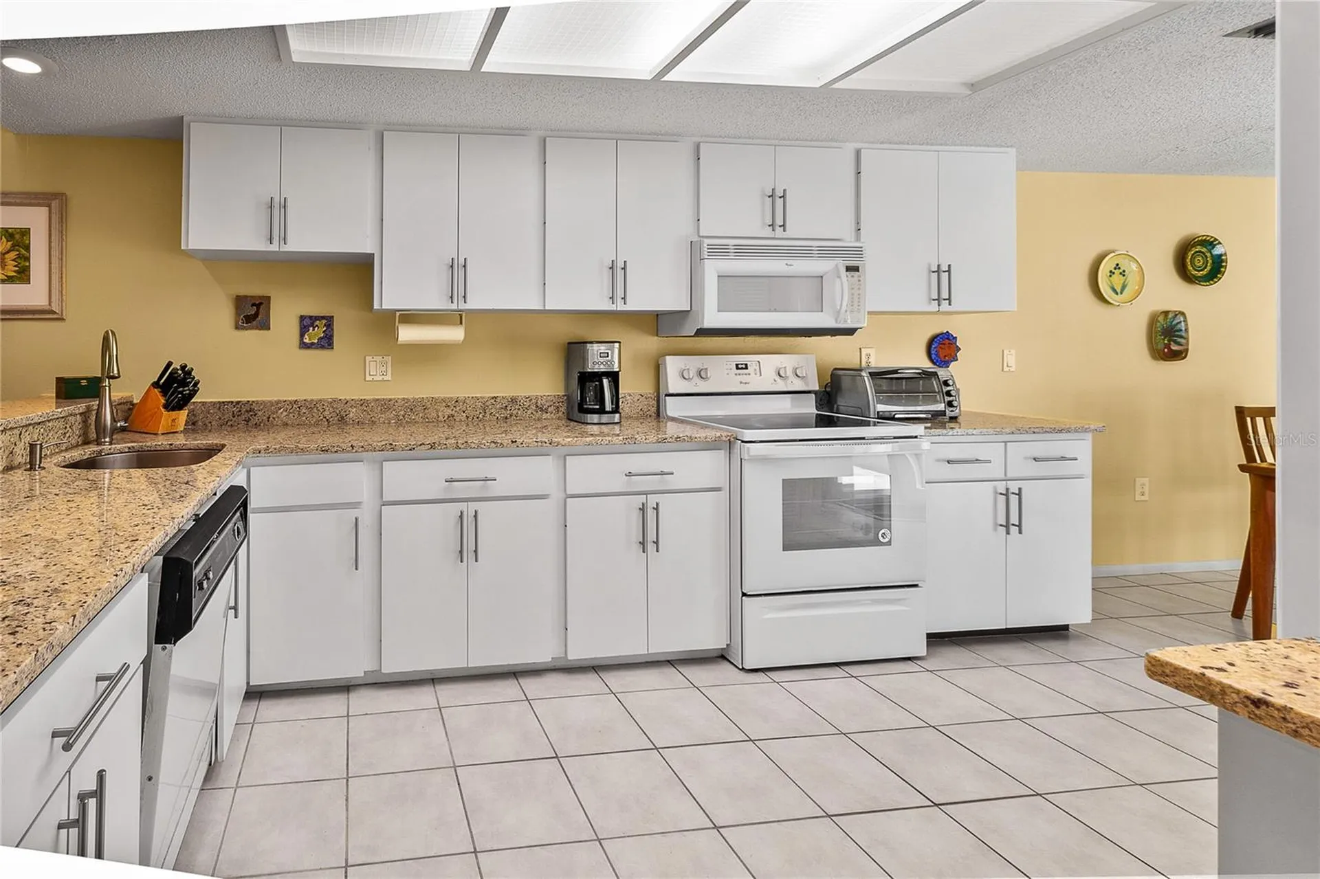 4660 La Jolla Drive Bradenton FL 34210