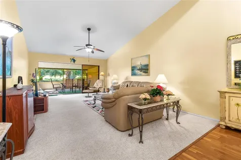 4660 La Jolla Drive Bradenton FL 34210