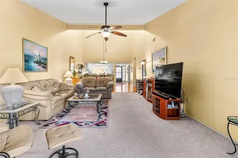4660 La Jolla Drive Bradenton FL 34210