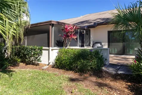 4660 La Jolla Drive Bradenton FL 34210