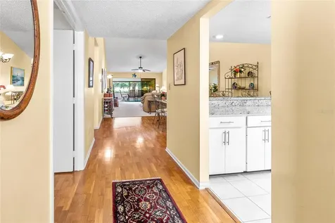 4660 La Jolla Drive Bradenton FL 34210