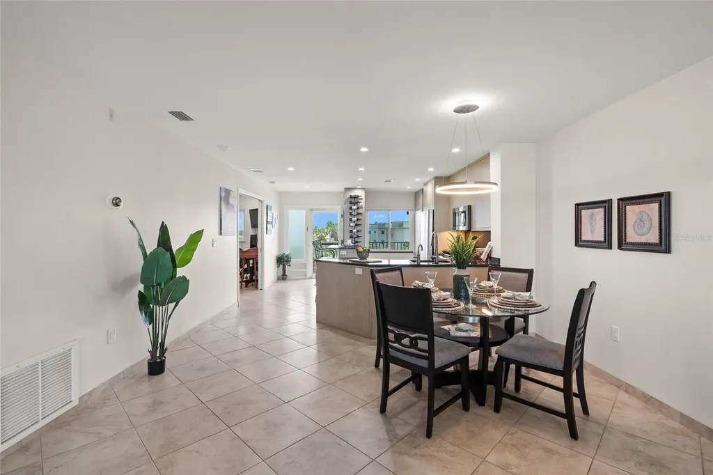8630 Midnight Pass Road Sarasota FL 34242