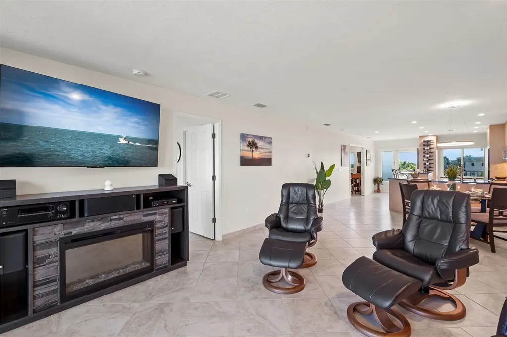 8630 Midnight Pass Road Sarasota FL 34242