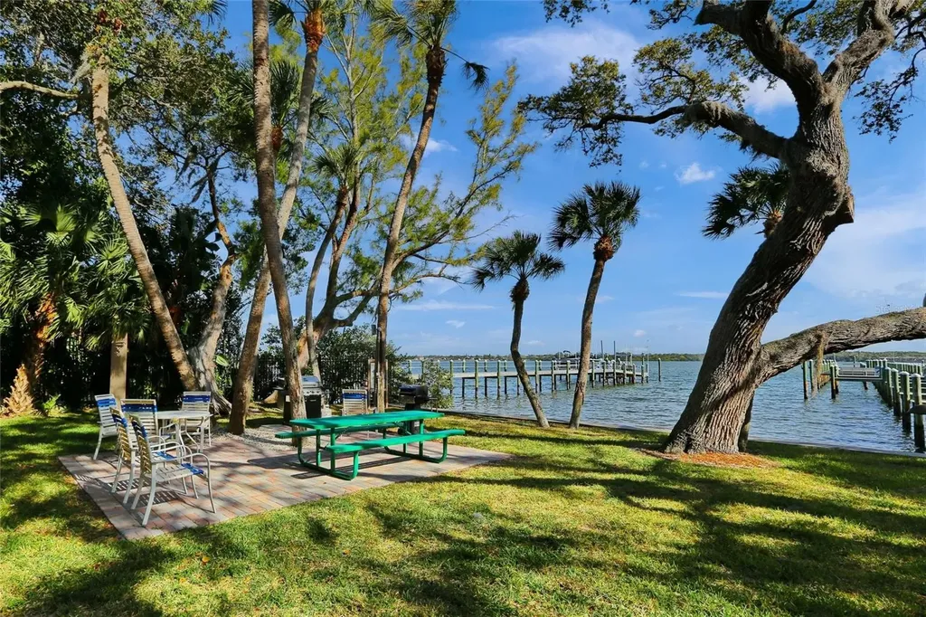 8630 Midnight Pass Road Sarasota FL 34242