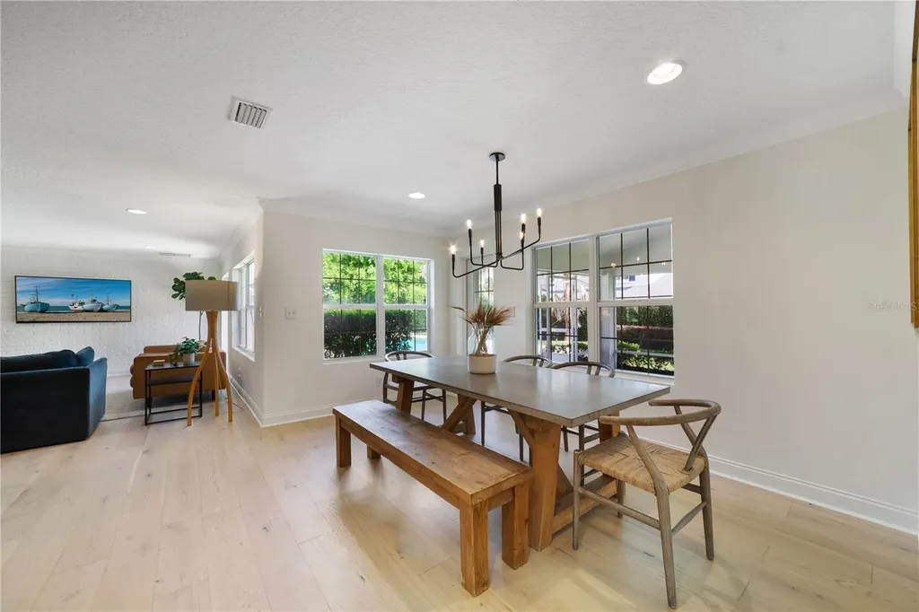 1615 King Arthur Circle Maitland FL 32751