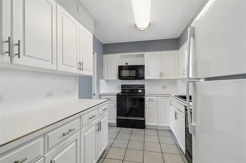 1365 N Snell Isle Boulevard NE St Petersburg FL 33704