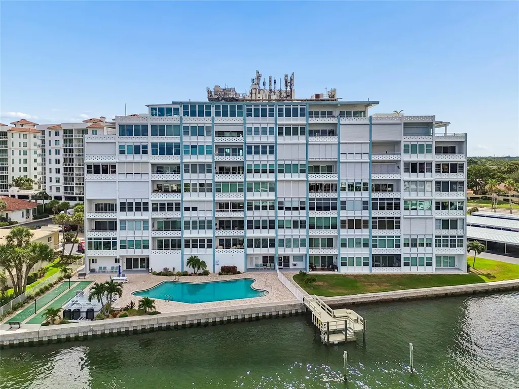 1365 N Snell Isle Boulevard NE St Petersburg FL 33704