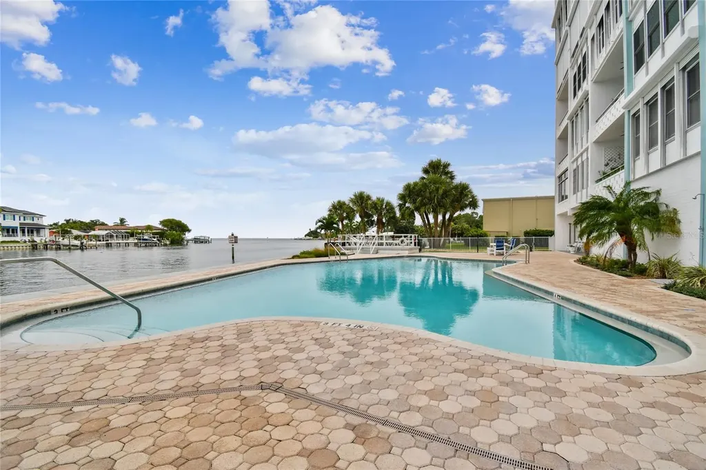 1365 N Snell Isle Boulevard NE St Petersburg FL 33704
