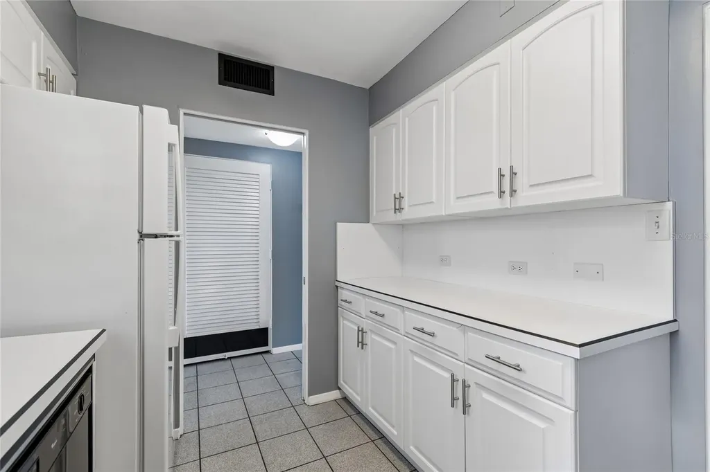 1365 N Snell Isle Boulevard NE St Petersburg FL 33704