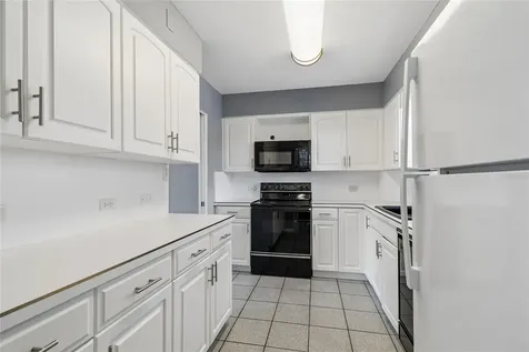 1365 N Snell Isle Boulevard NE St Petersburg FL 33704