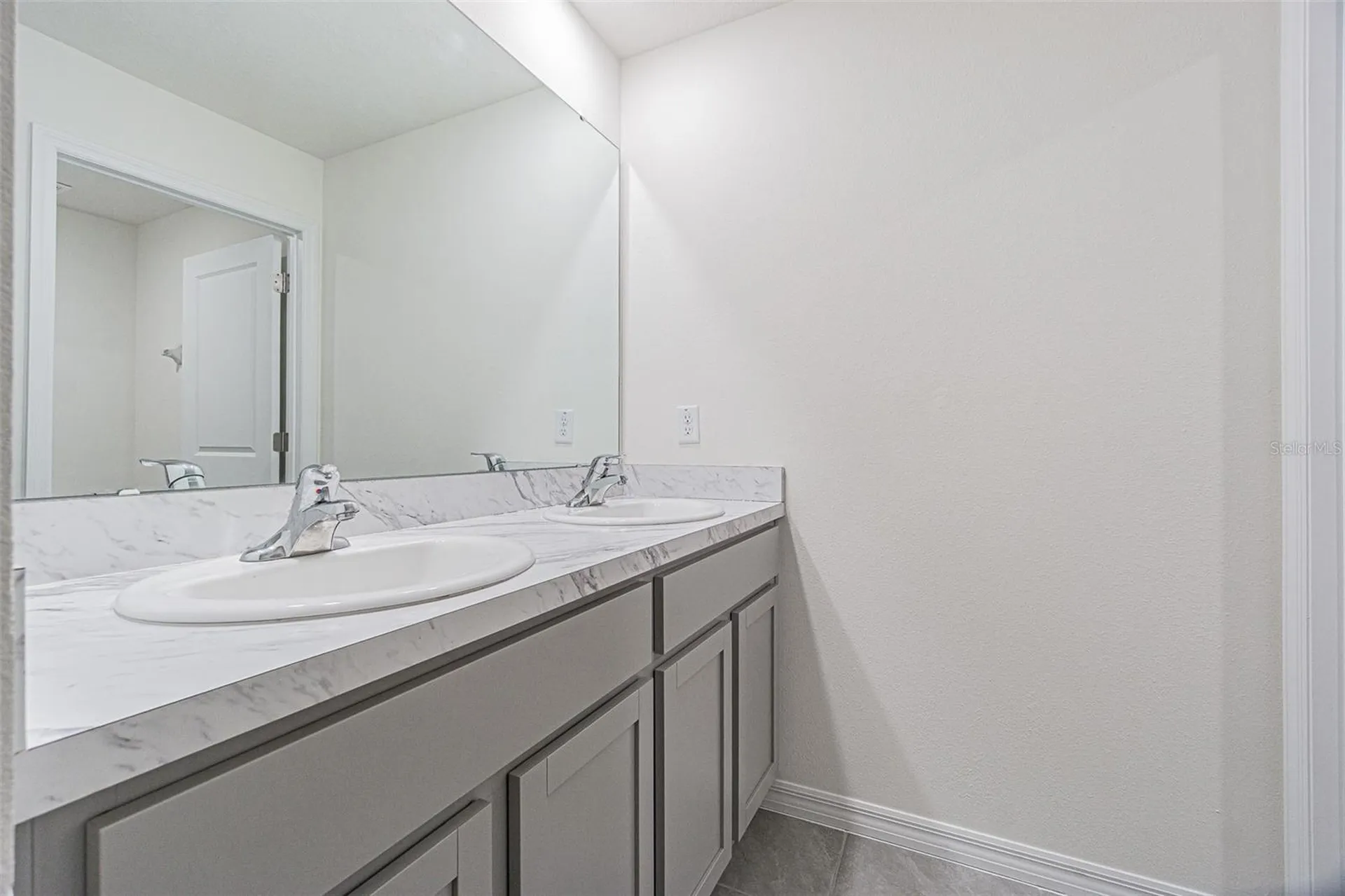 9213 Mission Bay Place Temple Terrace FL 33637