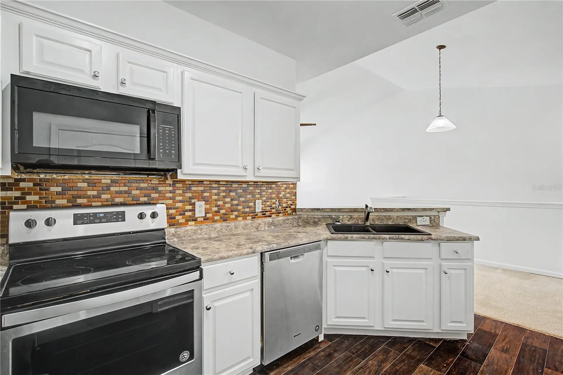 18111 Villa Creek Drive Tampa FL 33647