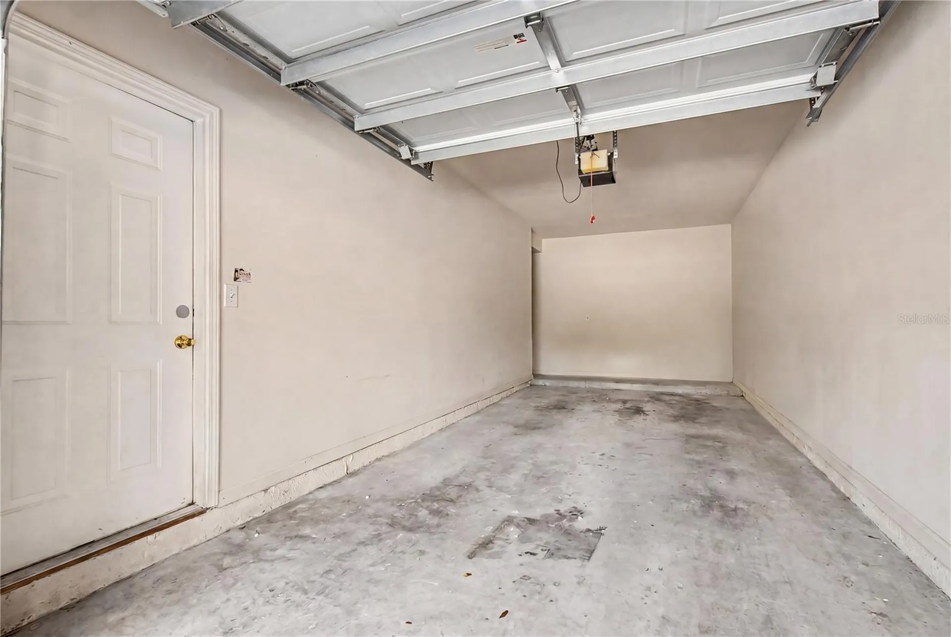 18111 Villa Creek Drive Tampa FL 33647